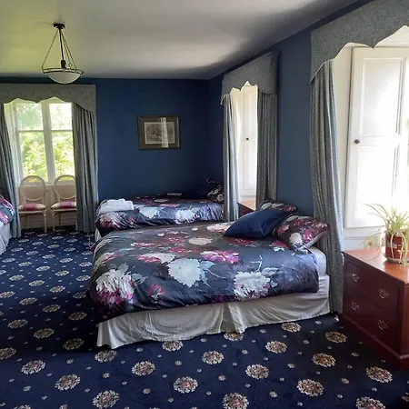 Country house Cregg Castle Galway